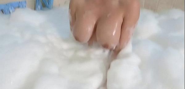  Caught my curvy stepmom in a bubblebath and she did not mind